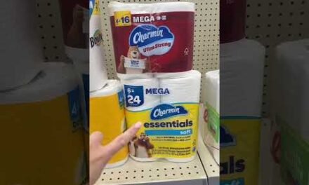 RUNN 🏃🏻‍♀️to Walgreens for this deal on paper products! They will sell out! My store had one of