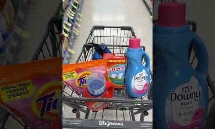 RUNN to Walgreens! Laundry products for only $2.99 each this week! Deal valid: 11/2-8/25