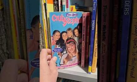 Book Shopping at Goodwill #goodwill #thrift #goodwillfinds #goodwillhunting #books