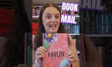 Book Mail from EntangledPublishing. #entangledpublishing #laurapavlov #mangoliafalls #bookmail