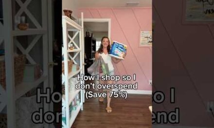 How I shop so I don’t overspend!