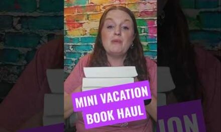 Mini Vacation Book Haul #bookhaul #books #barnesandnoble #halfpricedbooks #signedbooks