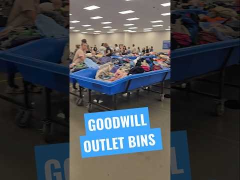 Goodwill Outlet Shopping #goodwill #goodwillbins #goodwilloutlet #outletshopping #thrifting