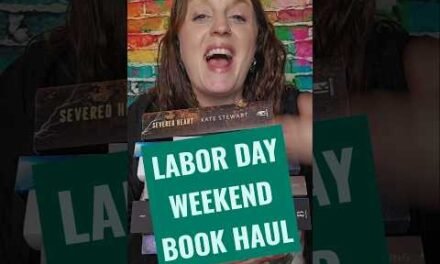 Labor Day Weekend Book Haul #bookhaul #thrifthaul #books #thrifting #bookshopping