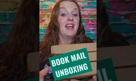 Book Mail Unboxing #bookmail #books #preorder #unboxing #bookmailunboxing